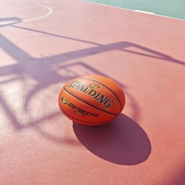 韩旭WNBA客场连战体能告急内线轮换方案被讨论